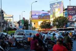 Quảng cáo màn hình LED vòng xoay Lý Thái Tổ - Điện Biên Phủ
